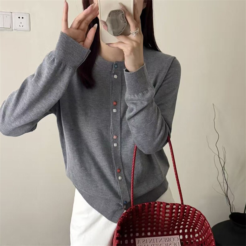 圆通精仿羊毛针织开衫女彩扣春秋优雅气质毛衣显瘦外套高级感上衣,女装羊毛衫,九嘉羊绒