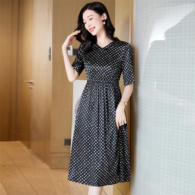 19姆米重磅真丝连衣裙女夏季2025新款v领收腰显瘦波点桑蚕丝裙子，女装连衣裙，阿舍尔精品