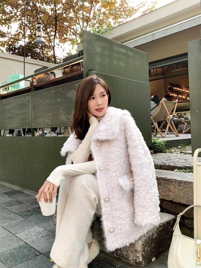 海军领水貂毛皮毛一体外套，其它，靓依蝶菲