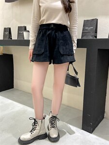 高品质松紧腰休闲短裤图片