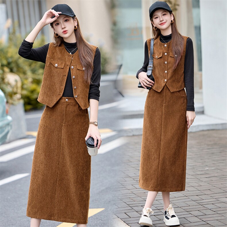 美拉德马甲套装裙女春秋2025新款欧美显瘦雪尼尔马夹半身裙三件套，女装套装/套裙，蓝诺裳