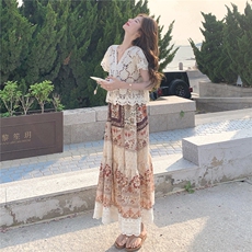 波西米亚印花吊带裙套装女2025夏季新款气质超好看镂空罩衫两件套，女装套装/套裙，2C176