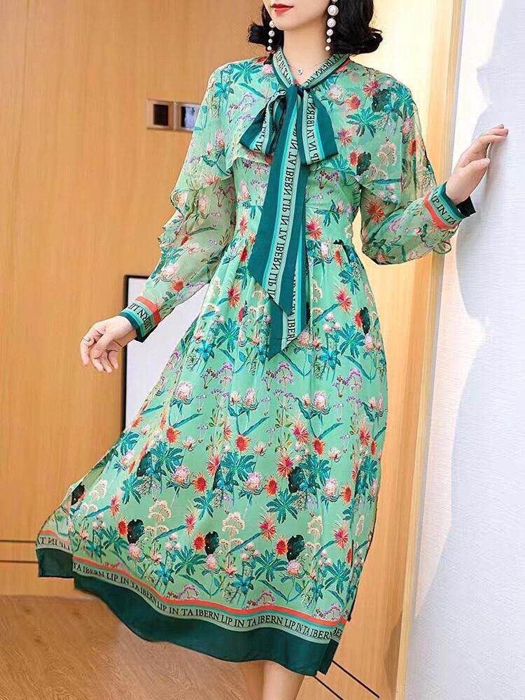 蓝芝依秀 LZYX135730