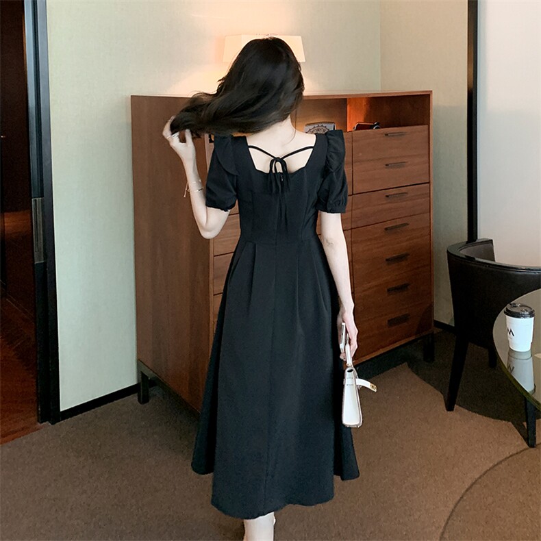 2022夏季泡泡袖方领长裙高腰长裙通勤碎花夏季短袖a字裙,女装连衣裙,美吧服饰