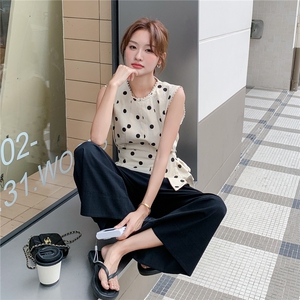 韩版波点系带收腰背心衬衫休闲裤套装女2025年夏季新款显瘦两件套图片