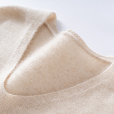 一线成衣V领纯色山羊绒衫女套头毛衣简约针织衫毛衣秋冬新款上衣，女装羊绒衫，澳煜绒