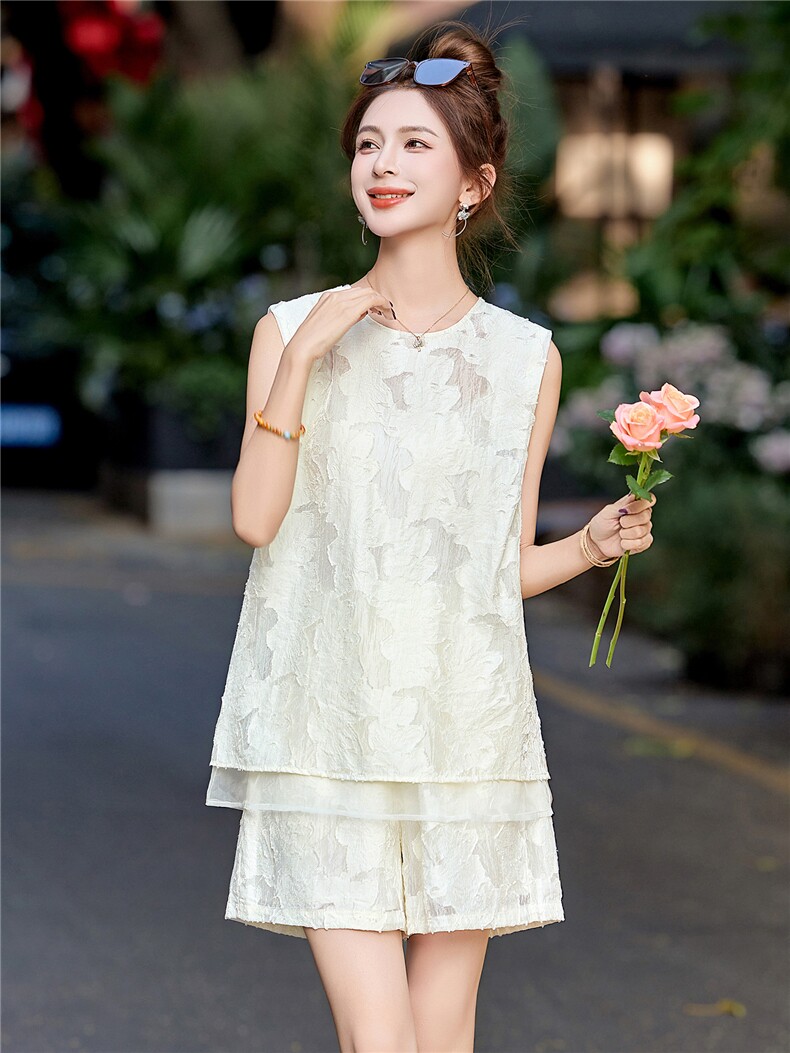 高级感时尚提花无袖套装女2025夏新款休闲气质减龄背心短裤两件套,女装套装/套裙,尚娜萱