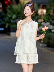 高级感时尚提花无袖套装女2025夏新款休闲气质减龄背心短裤两件套图片