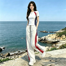 潮流时尚休闲运动套装女夏季新款显瘦竖纹圆领短袖上衣长裤两件套，女装套装/套裙，江南
