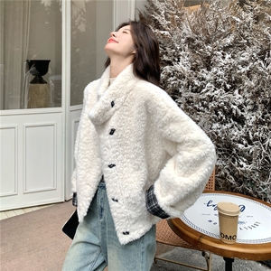 米白色韩系宽松加厚羊羔毛外套女冬季短款小个子皮毛一体立领棉服图片
