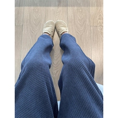 藏青色