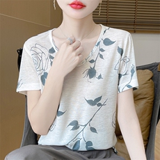 灰墨玫瑰