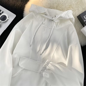 潮牌连帽外套男女薄款韩版潮流工装拼接设计风衣冲锋衣搭配宽松图片