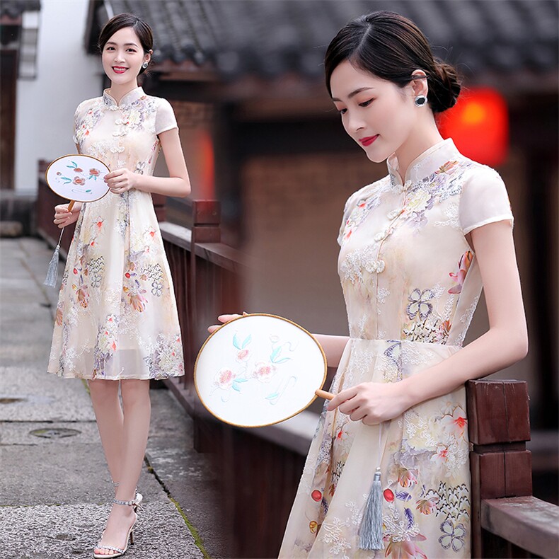 2024夏季新款简约优雅气质复古立领设计时尚修身显瘦连衣裙,女装连衣裙,伊航服饰