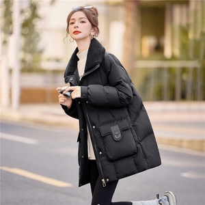 羊羔毛翻领中长款白鸭绒羽绒服女2025冬季新款休闲加厚保暖图片