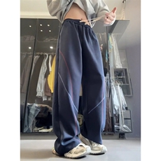 藏青色