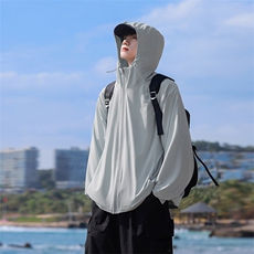 浅灰色