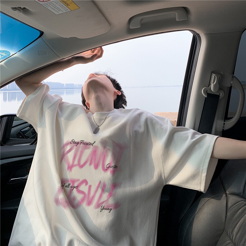 字母印花短袖t恤男款夏季薄款大码黑色上衣服潮牌圆领宽松五分袖，男装T恤，电商A425