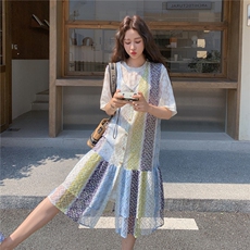 设计感撞色碎花吊带连衣裙套装女2025夏季新款叠穿蕾丝T恤两件套，女装套装/套裙，2C305