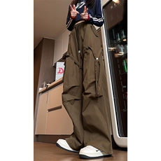 深咖色