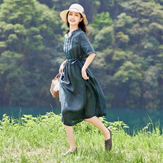 2026年夏季苎麻大摆型女士短袖日常职场聚会逛街街拍沙滩，女装连衣裙，江南依恋