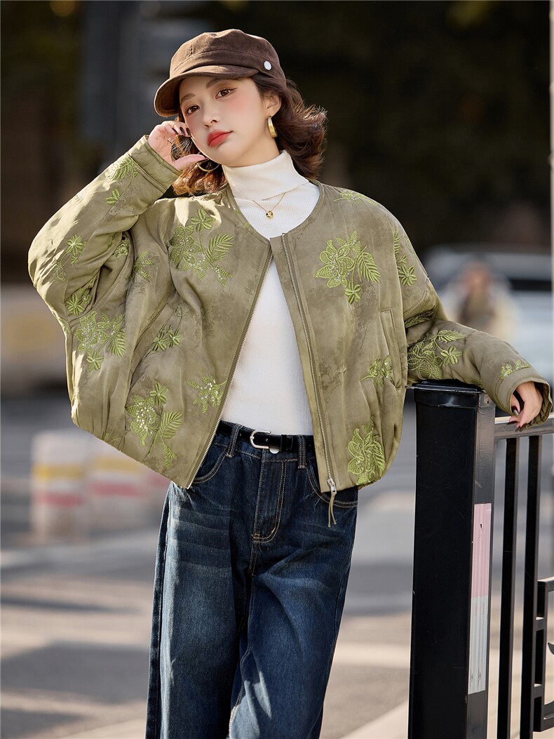 水衣源889款刺绣带围脖短款夹棉棉服外套女,女装棉衣/棉服,水衣源