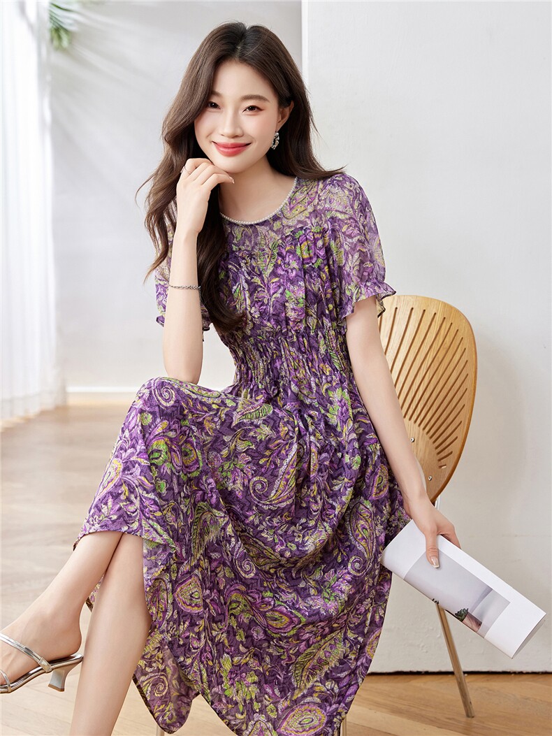 绝美紫色碎花连衣裙女2025夏季新款洋气减龄收腰显瘦小个子印花裙,女装连衣裙,布芭啦