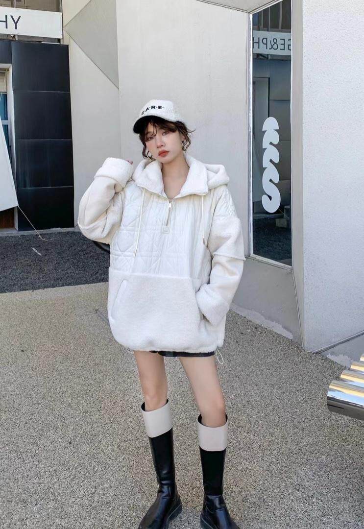 现货羊羔毛拼接卫衣，女装卫衣/绒衫，爱美欧