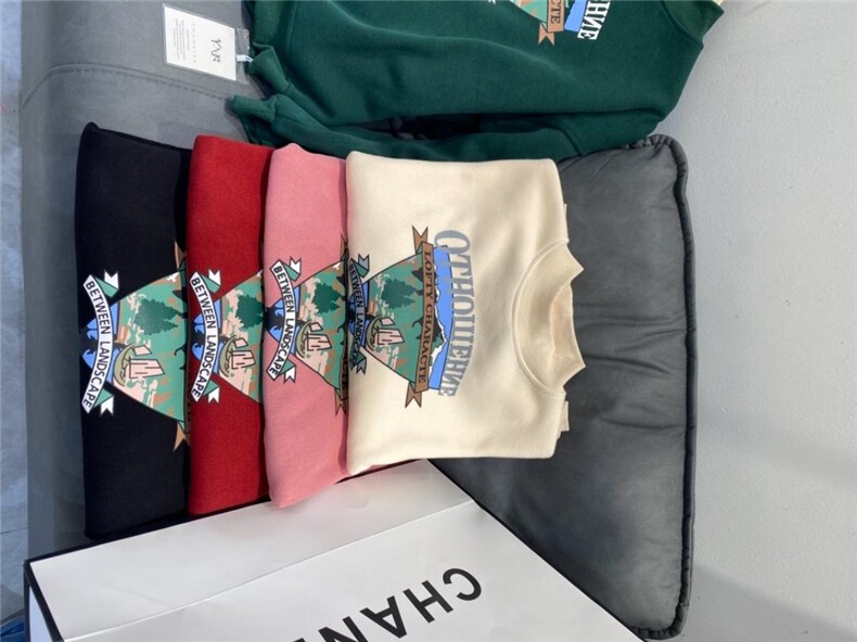 现货欧货加绒银狐绒卫衣，女装卫衣/绒衫，悠奈尔