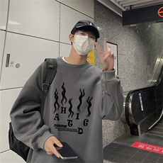 深灰色