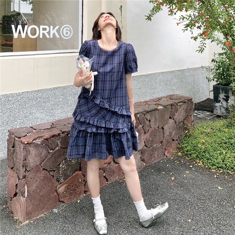 韩系复古蓝色格纹泡泡袖连衣裙女夏季2025新款甜美减龄显瘦蛋糕裙,女装连衣裙,1C130
