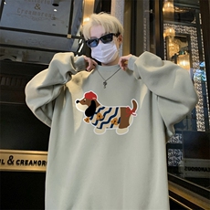 奶绿色