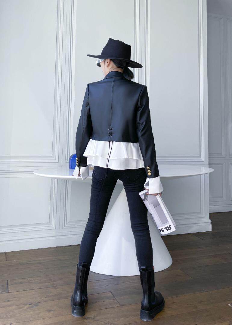 拼接款皮衣，女装皮衣，斯瑞威