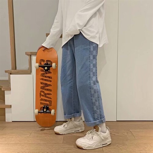 蓝色