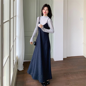 温柔高知风穿搭系吊带连衣裙套装女2025春季新款轻熟风气质一整套图片