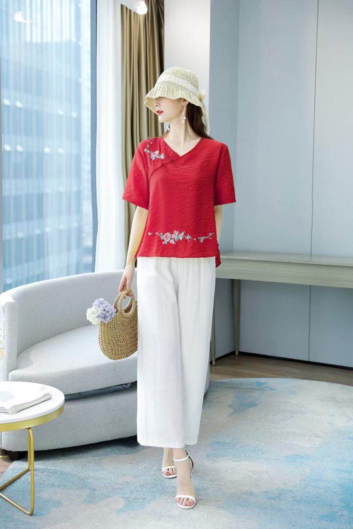 现货上衣，其它，百衣时尚