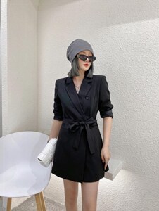 西服群图片