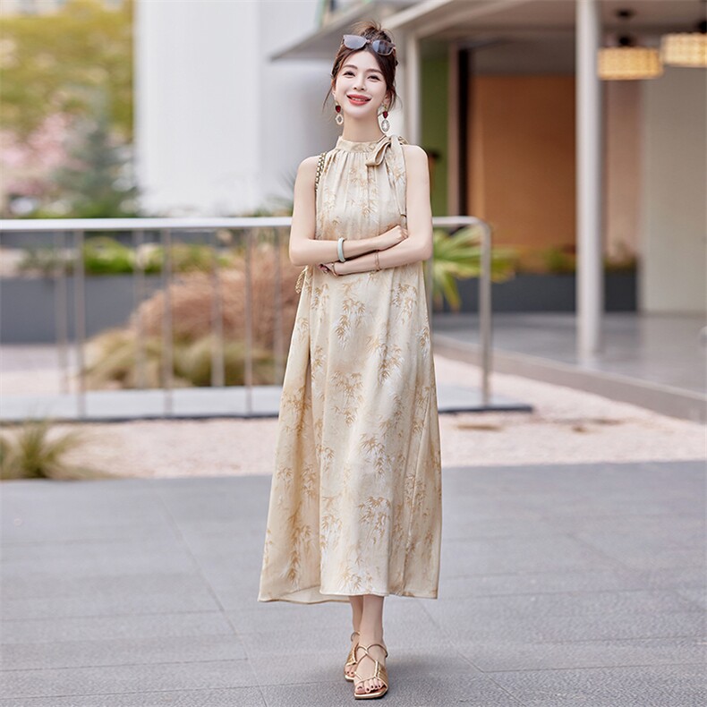无袖挂脖连衣裙女夏长款2025新款绝美收腰露肩法式长裙气质高级感,女装连衣裙,难舍钰依