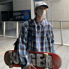 蓝色