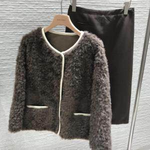 羽绒服派克服皮毛一体，女装羽绒服，米索·美素