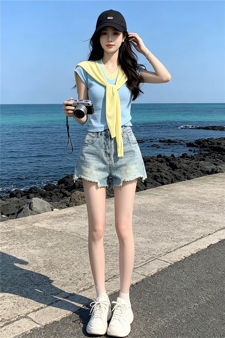 时尚穿搭套装女夏修身显瘦V领系带披肩假两件上衣牛仔短裤两件套,女装套装/套裙,江南