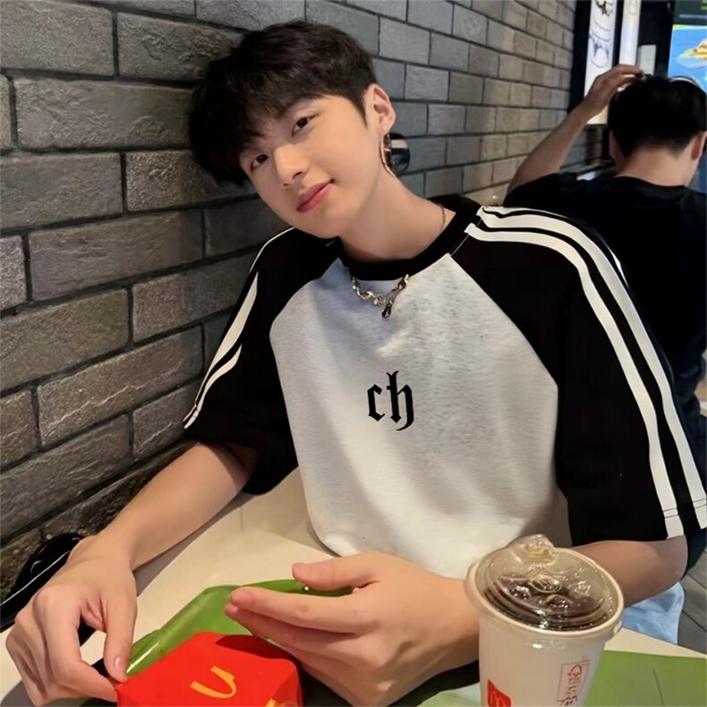 抖音得物品质二开240克宽松纯棉美式潮牌插肩三杠织带短袖T恤，男装T恤，电商A486