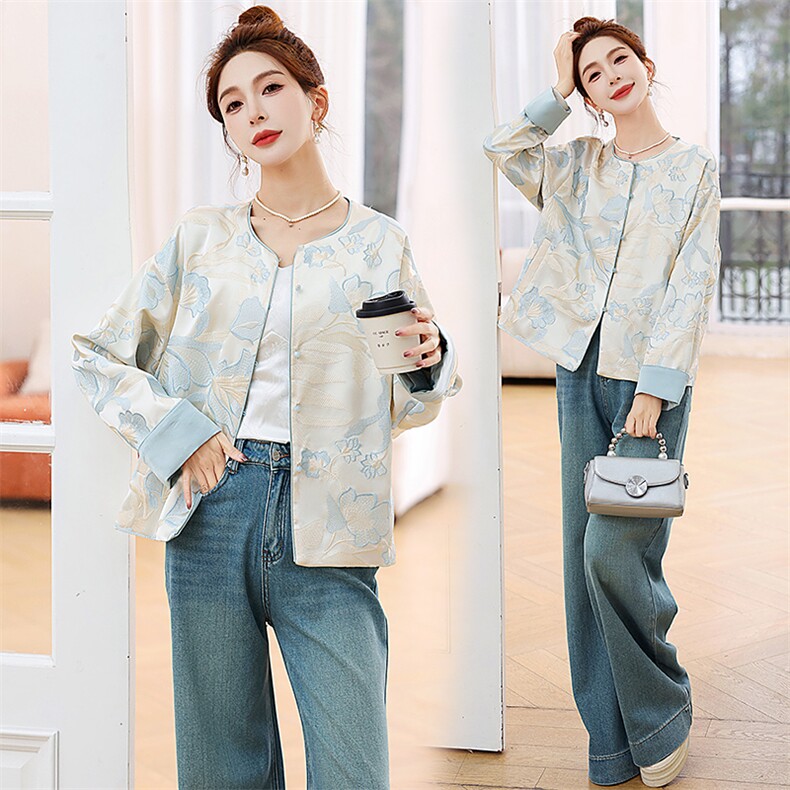 高级感刺绣撞色拼接外套女2026春季新款洋气减龄唐装开衫上衣，女装短外套，奕薇雅