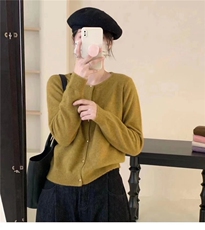 秋季新款舒适显瘦时尚百搭钉子扣针织开衫，女装针织衫/毛衣，恒恩羊绒