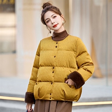 红色国风印花短装羽绒服女2025冬新款仿水貂毛拼接气质白鸭绒外套，女装羽绒服，姿衣坊