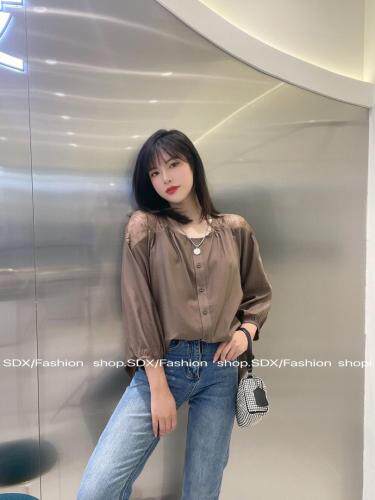 【现货】秋季新款拼蕾丝肩小衫，其它，色调轩