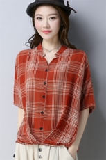 衬衫涤纶格子排多扣2021年夏季五分袖直筒纽扣咖啡色舒适修身，女装T恤，丽影随形