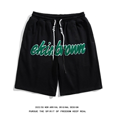 黑色