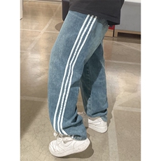 蓝色