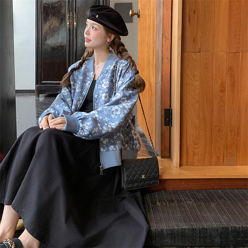蓝色复古碎花棒球服外套女2025春季新款设计感超好看短款夹克上衣，女装短外套，浙宝276（原081）